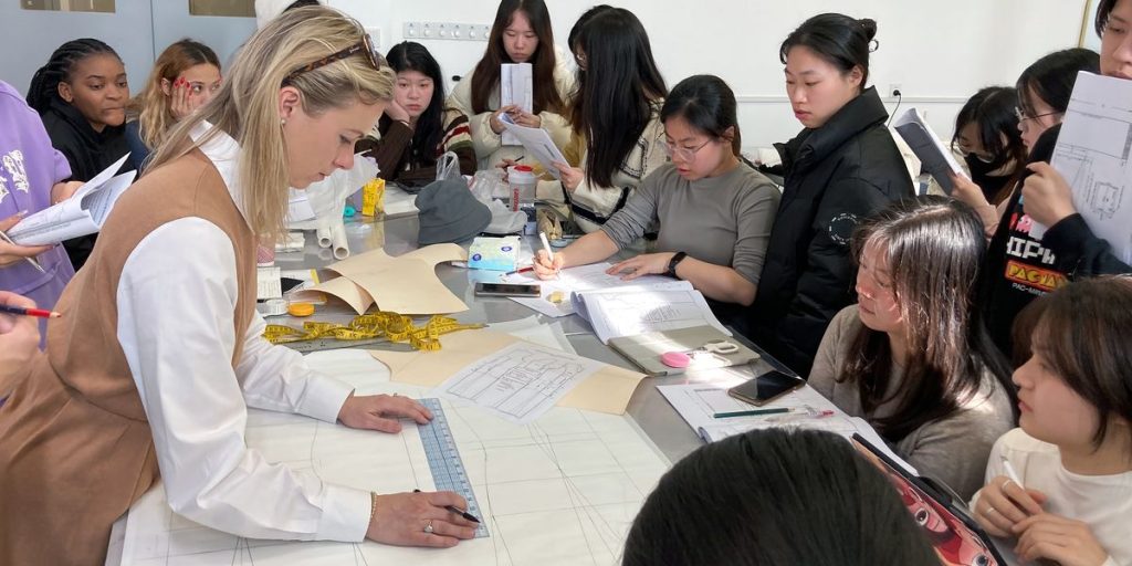 New Uses of 3D Tech and AI in the Fashion Industry